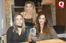 Aurora Belmonte, Marina González y Cuquis Roque
