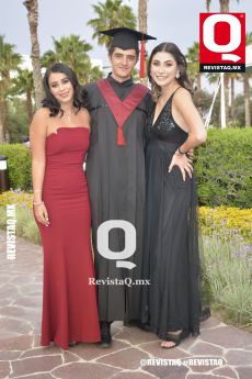 Alida Díaz, Juan Guzmán e Isabella Villanueva