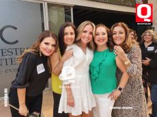 Claudia Cardona, Gema Ruiz Maza, Luzma Torres , Denisse Morales y Maribel Tenorio