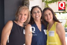 Karen Troeglen, Maritere Muñozcano y Gemma Villanueva
