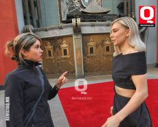 Amables,Thalia Aguirre editora de moda de revista Q y Vanessa Kirby saludandose en Hoolywood