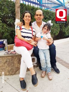 Víctor Franco y familia