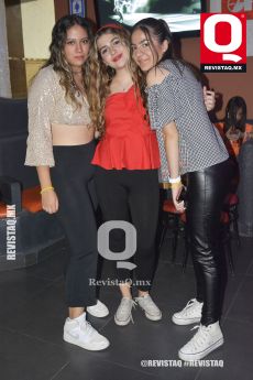 Giselle Velázquez Bayod, Adriana Gutiérrez y Daniela Padilla Carlin