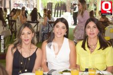 A    Cristina Jurado,  Laura Campos y Paulina Frausto