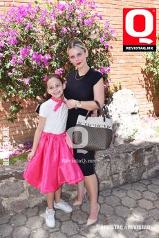 Isabella Medina y Jessie Muñoz