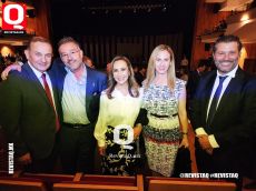A  Lalo Bujaidar,Manuel Bribiesca, Lupita Robles, Paola Jiménez y Juan Carlos Muñoz