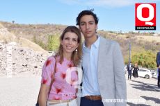 A  Adriana Bonilla de Cuadra y Marcelo Cuadra