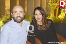 Mauricio Gómez y Giovanna Battaglia