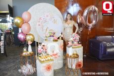 Laura Belmonte cumple 40 años rodeada de amigas y seres queridos