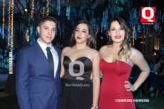 Rodrigo Mello, Lucía Scandella y Camila Mello