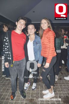 Emilio Foyo, Camila Velázquez y Daniela Velázquez