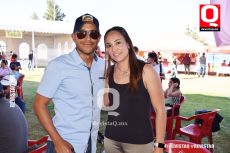 José Luis Pérez y Karina Cervantes