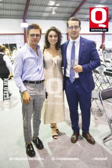 Carlos Guzmán, Mariam Sabag y Carlos Camacho