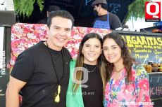 Juan Vargas, Paola Vargas y Jessica Vargas