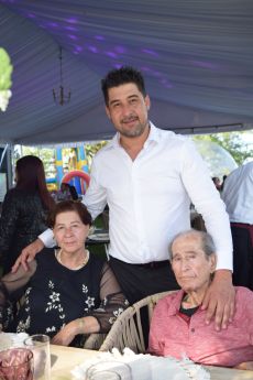 Graciela Márquez, Fabricio Muñoz y Juan Antonio Muñoz