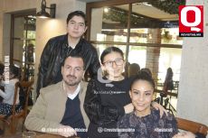 Emilio Huerta, Camila, Ulises Huerta y Yolanda Vázquez