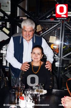 Luis Collazo y Esposa