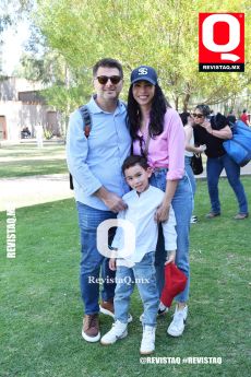 Tolga Keskin, Susana Lozano y Aslan Keskin