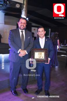 Lic. Víctor  Manuel Sánchez  Quiroz y Mtro. Alejandro Rivera Palomino