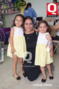 Renata Muñoz, Andrea Arrieta y Sofía Muñoz