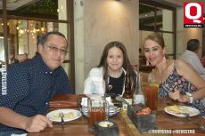 Emilio Hernández, Karen Melissa Hernández y Mirna Sumarán