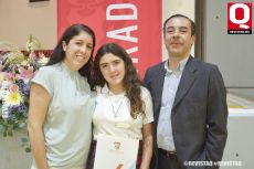 Jennifer Maman, Marcela Jaimes y Raúl Jaimes