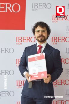 Uriel Bernal