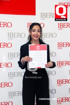Ana Paula Becerril