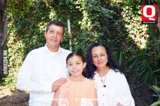 Sebastian Villalón, Paulina Villalón Souto y Rosalia Souto