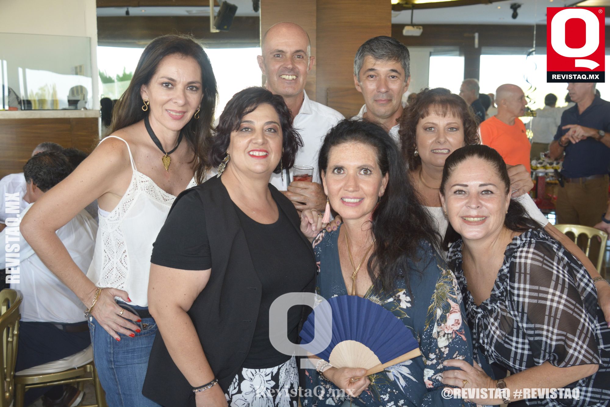 REVISTA Q RETRO. - NOSTALGIA EN LA REUNIÓN DE EX ALUMNOS DEL LUX ...