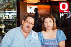 Alejandro Aceves y Luisa González