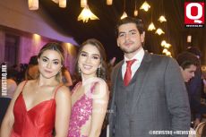 A  Mariana Verdad, Andrea Durán y Jorge Acevedo.