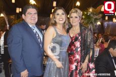Oliver Serna, Estefanía Serna y Verónica Serna
