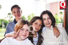Adriana Gallardo, Emilio Gallardo, Estefania Gallardo e Ivana Huateaga