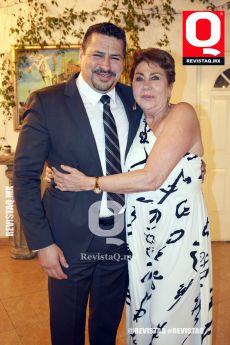 Jorge Jiménez y su  mamá