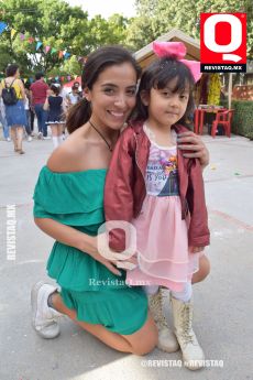 Vere Domínguez y Valentina Domínguez