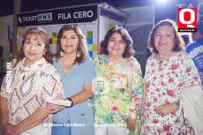 Maru González Valadez, Laura González Valadez, Betty González Valadez y Chela González Valadez