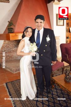 A   Susana Navarro e Ismael Padilla felices en su boda al civil