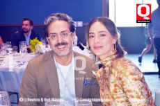 Marco Contreras y Paola Bibriesca