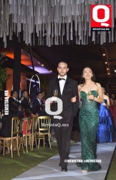 Alejandro Ordaz y Marisol Coronel