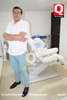 Serapio Ramírez muy atento