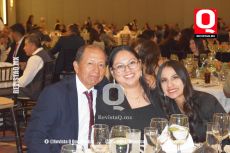 Lorenzo García,  Claudia García  y Erika García