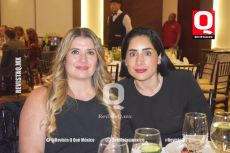 Paola Hurtado y Fernanda Arena