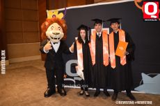 Posando para la foto de la revista Q