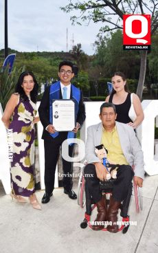 Mónica Galicia, Ignacio Cisneros,  Ignacio Cisneros e Isabella Pacheco