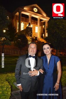 Raúl Sandoval y Rocío Peréz de Sandoval padrinos de Arras