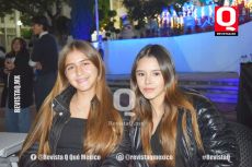 Anna Frausto y Camila Nuñez