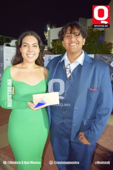 Denisse Gómez y Esteban Ramírez