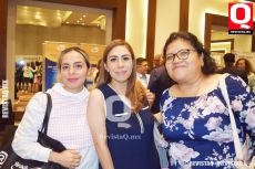 Ana Quiroz,  Erika Rodríguez y Fabiola Chávez