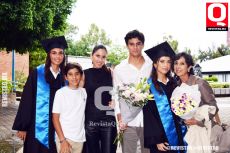 Regina Rivas,  Agustín Lanuza, Adriana de la Peña,  Rodrigo Lanuza, Sofía Lanuza y Adriana Minguia